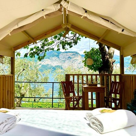 Monja Camping Village Бренцоне-суль-Гарда Экстерьер фото