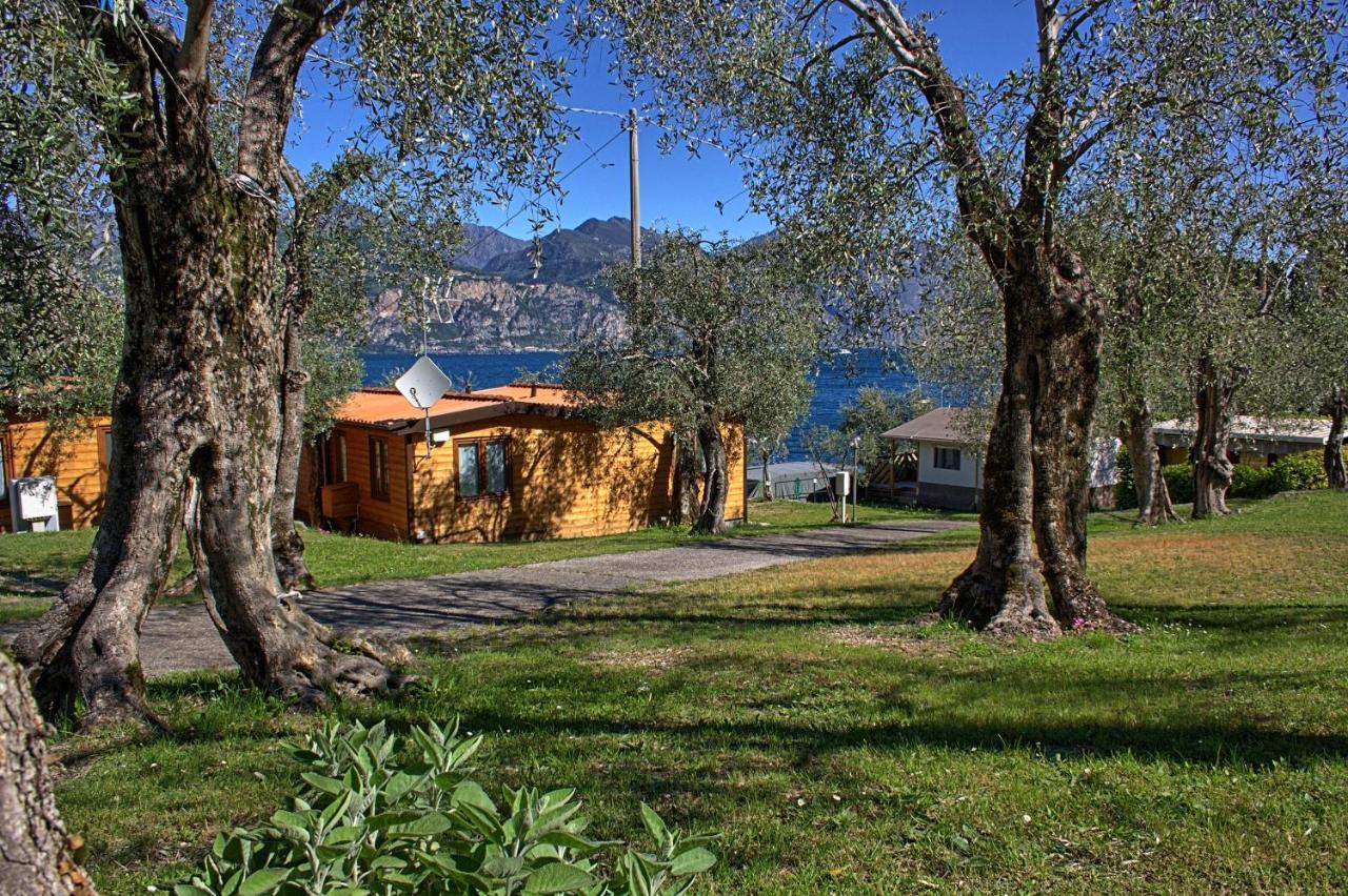 Monja Camping Village Бренцоне-суль-Гарда Экстерьер фото