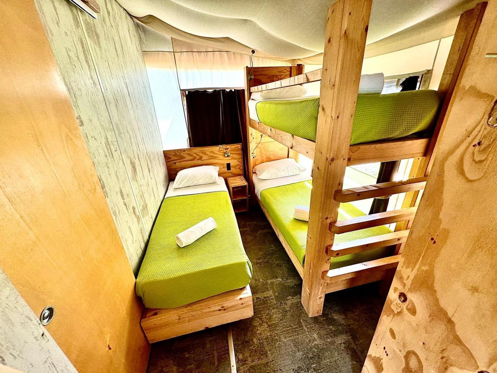 Monja Camping Village Бренцоне-суль-Гарда Экстерьер фото