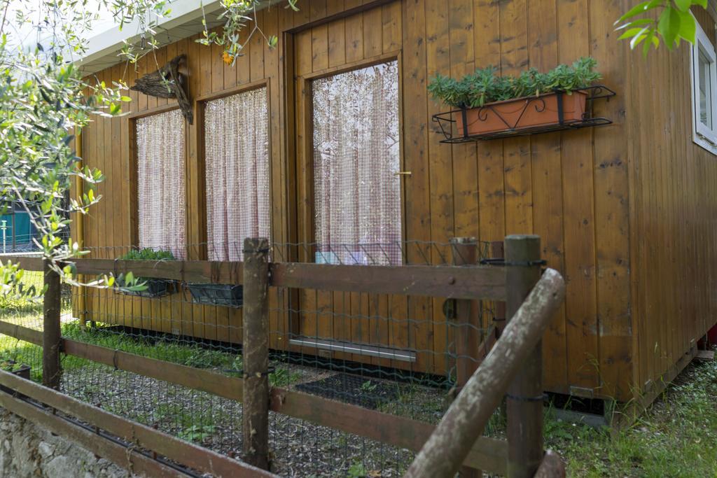Monja Camping Village Бренцоне-суль-Гарда Экстерьер фото